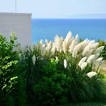 Prive The Luxury Villa & Boutique Hotel, Cape Of Rodon